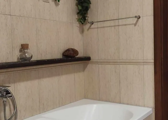 Tessa - Parking, Sauna, Silownia